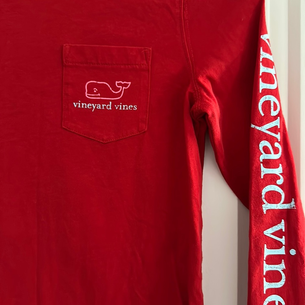 Vineyard Vines long sleeve T